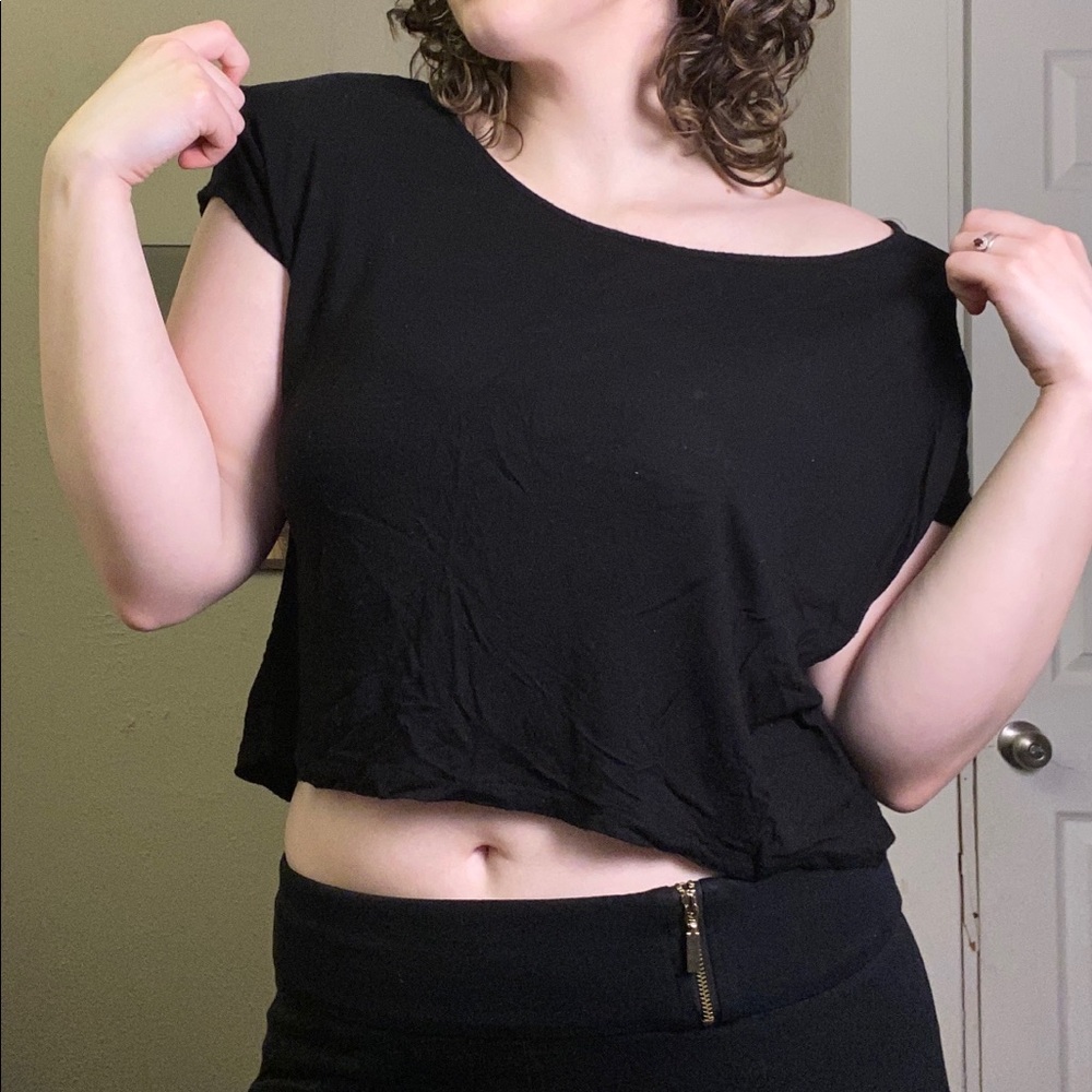BOZZOLO Black Crop with Lace Backing